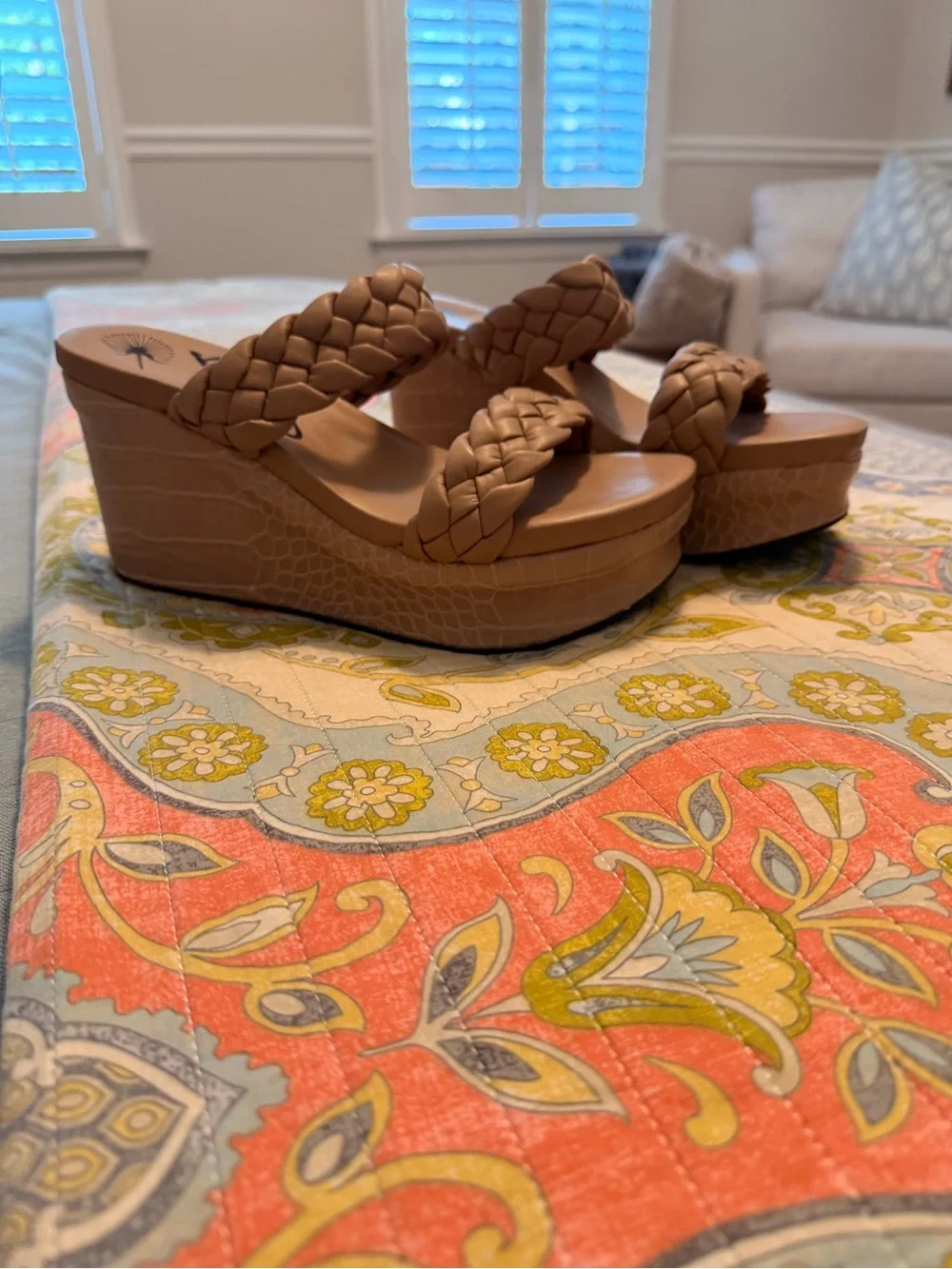 OTBT platform wedge sandal